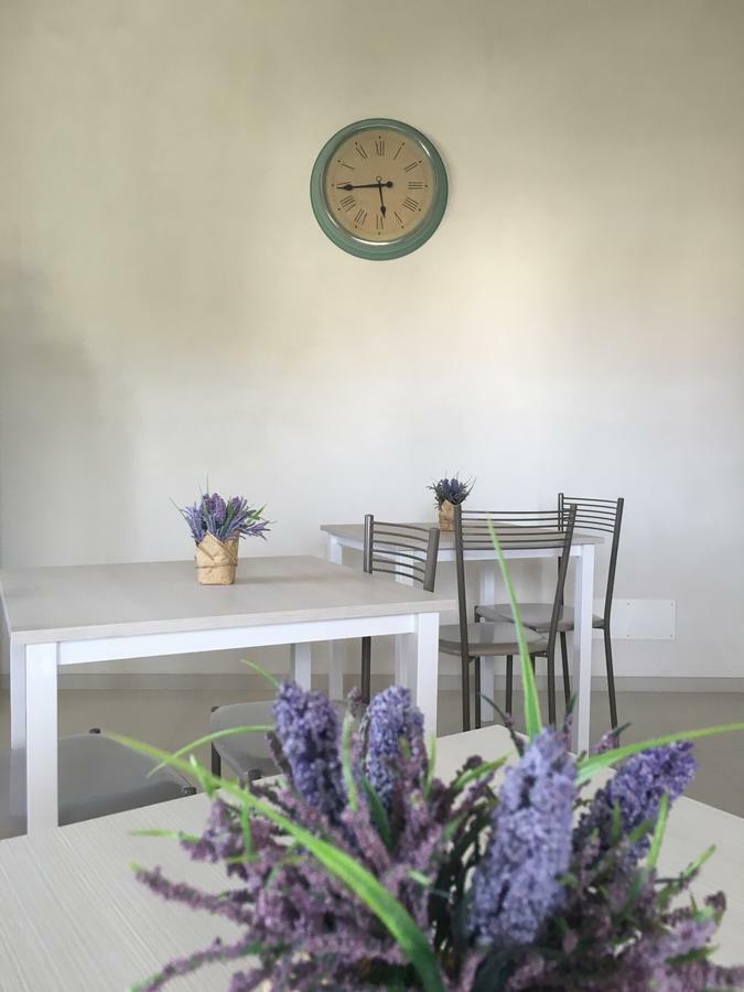 B&B La Via Di Casa 圣莱昂 外观 照片