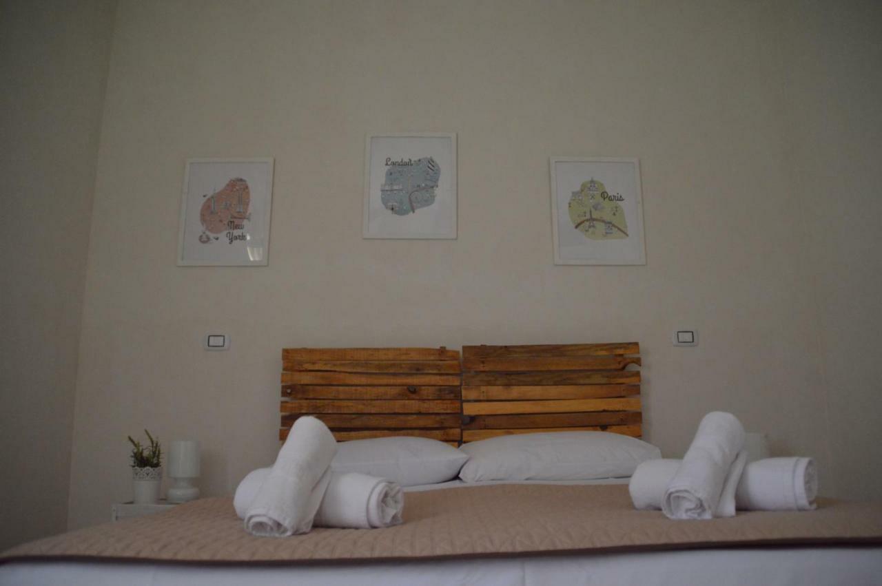 B&B La Via Di Casa 圣莱昂 外观 照片