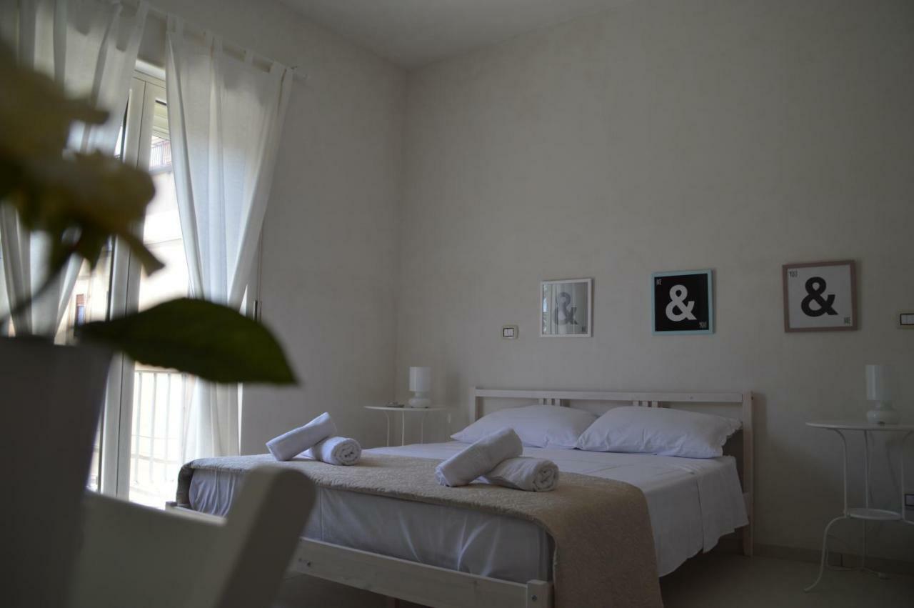 B&B La Via Di Casa 圣莱昂 外观 照片