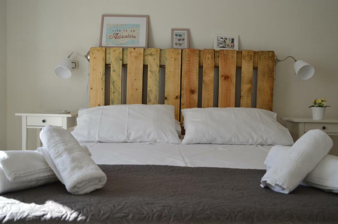 B&B La Via Di Casa 圣莱昂 外观 照片